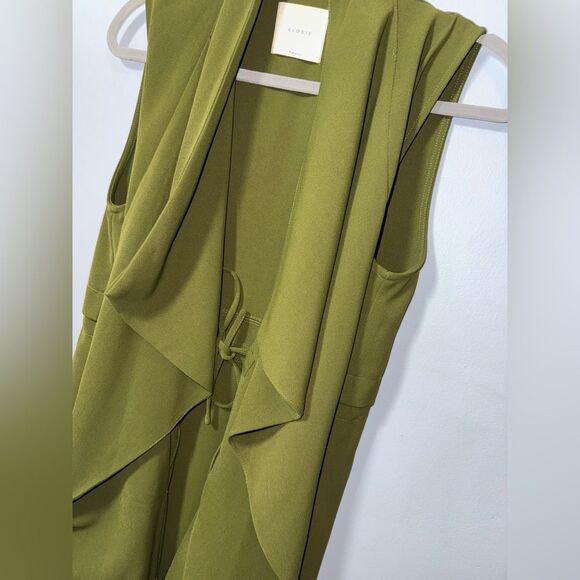 Elodie Green Draped Waterfall Open Front Adjustable Vest Size Small NWOT - Picture 2 of 8